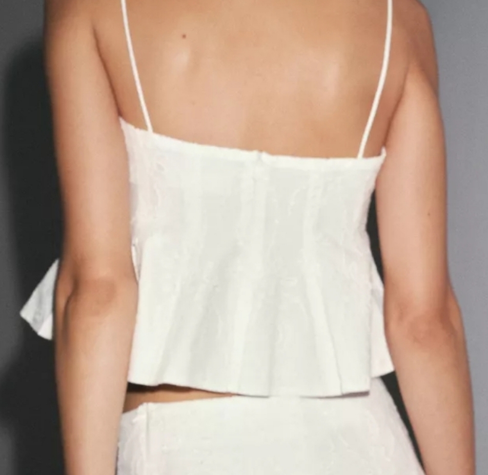 Zara Woman White Embroidered Eyelet Peplum Crop Top XS - Picture 5 of 14